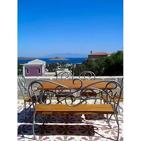 Sleeps 6 Pool Wifi