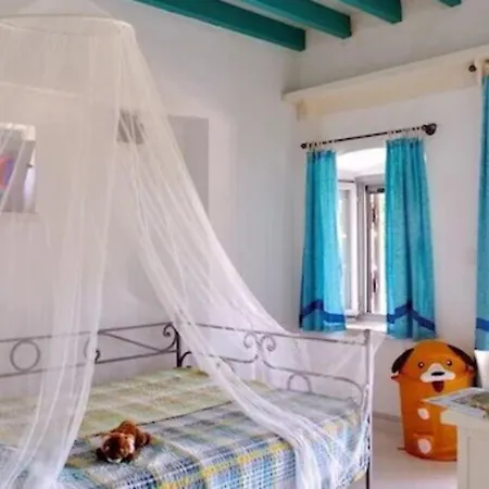 Sleeps 6 Pool Wifi