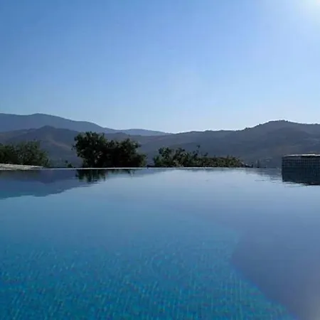 Sleeps 6 Pool Wifi *